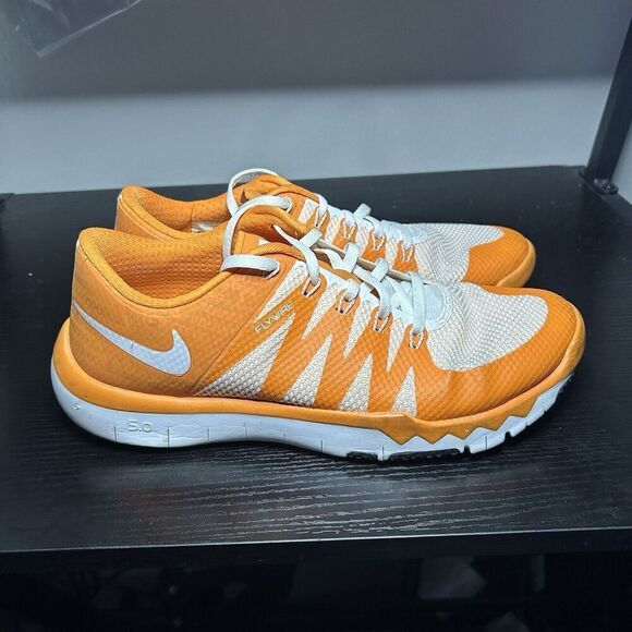Nike Free Trainer 5.0 V6 AMP Tennessee Vols UT White Orange Size 8.5 723939 810 - Picture 1 of 12